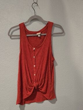 Women’s Sleeveless Knot-Front Tank Top
